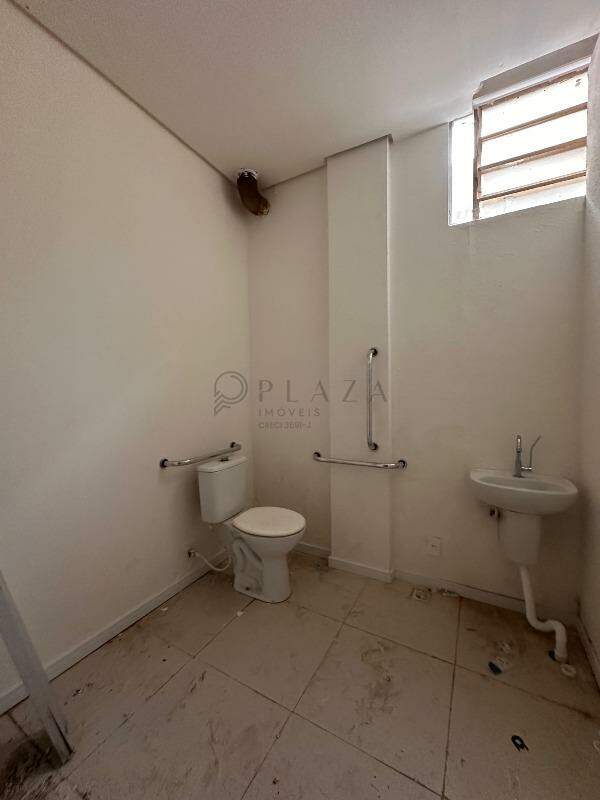 Sala Comercial para alugar com 240m² no Centro em Chapecó – Foto 7
