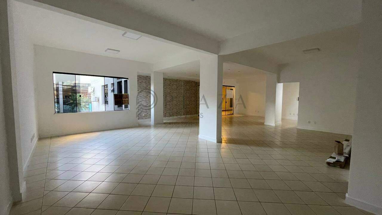13748 – Foto 1