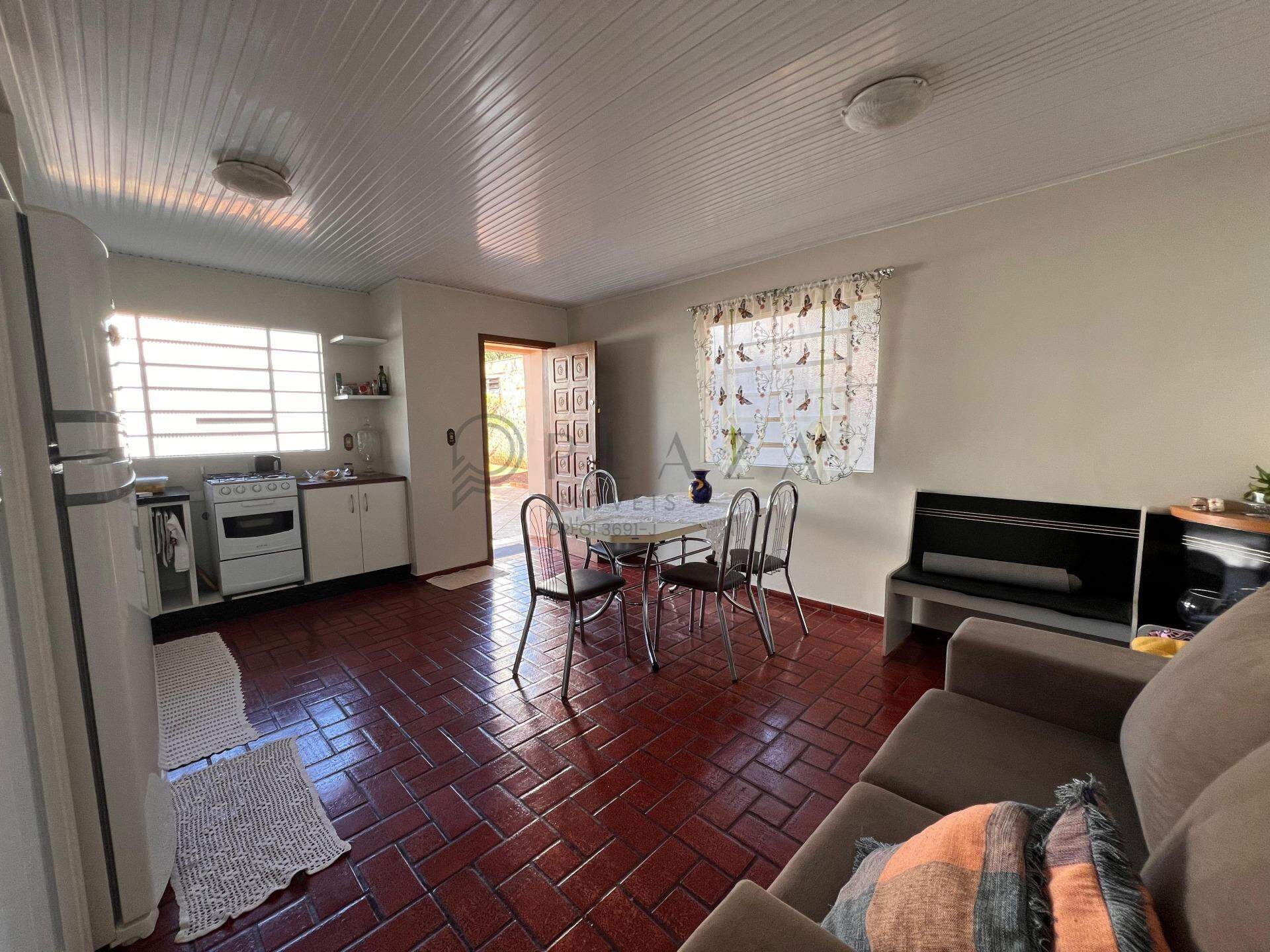 Casa para alugar com 4 quartos, 240m² no São Cristóvão em Chapecó – Foto 2