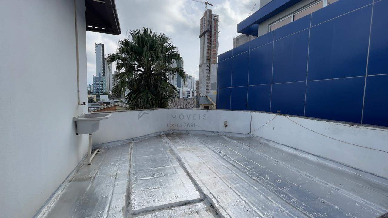  Casa Comercial para alugar com 4 quartos, 304m² no Maria Goretti em Chapecó – Foto 4