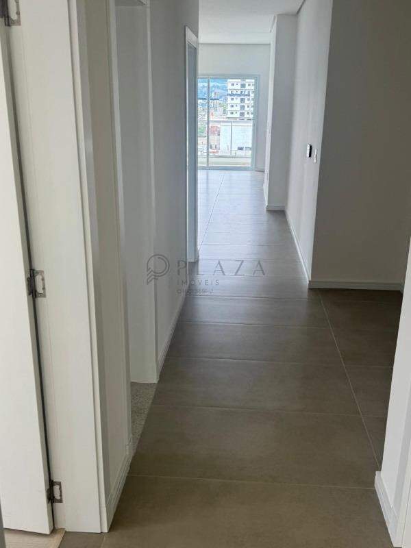 Apartamento à venda com 4 quartos, 232m² no Centro em Chapecó - Foto 3