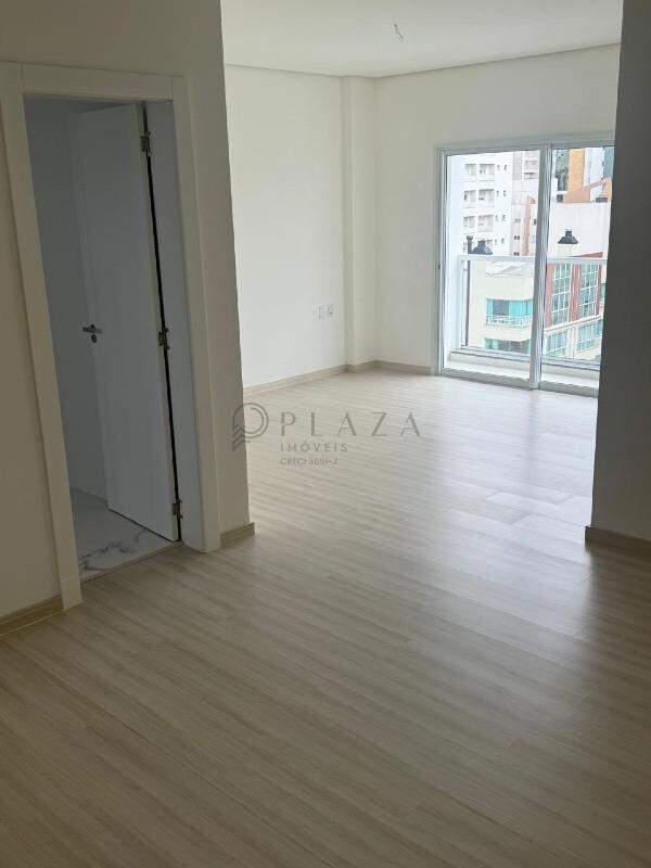 Apartamento à venda com 4 quartos, 232m² no Centro em Chapecó - Foto 2