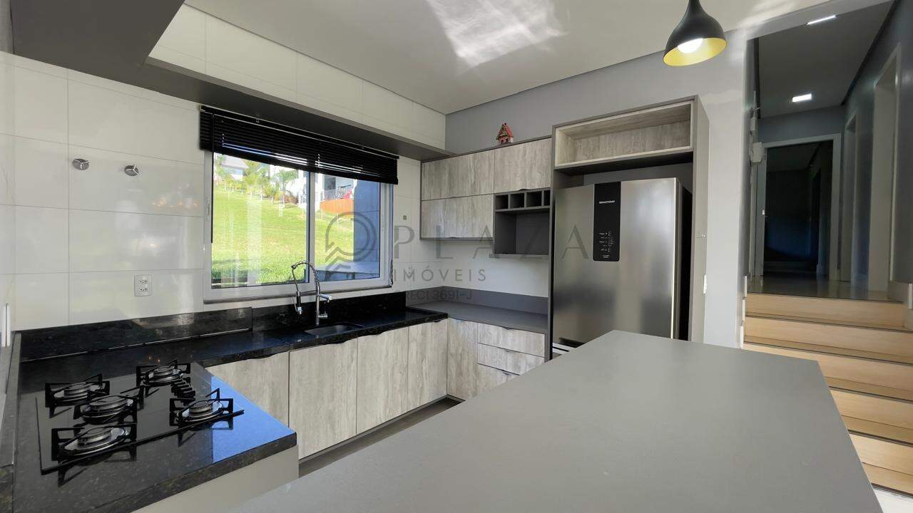 Casa para alugar com 3 quartos, 237m² no Espelho Das Águas em Chapecó – Foto 2