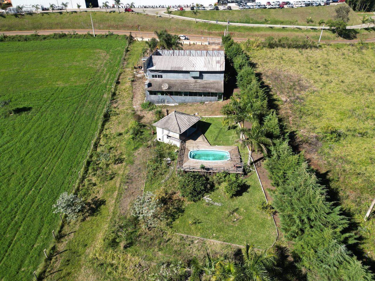  Casa Comercial para alugar com 2 quartos, 500m² no Desbravador em Chapecó – Foto 5
