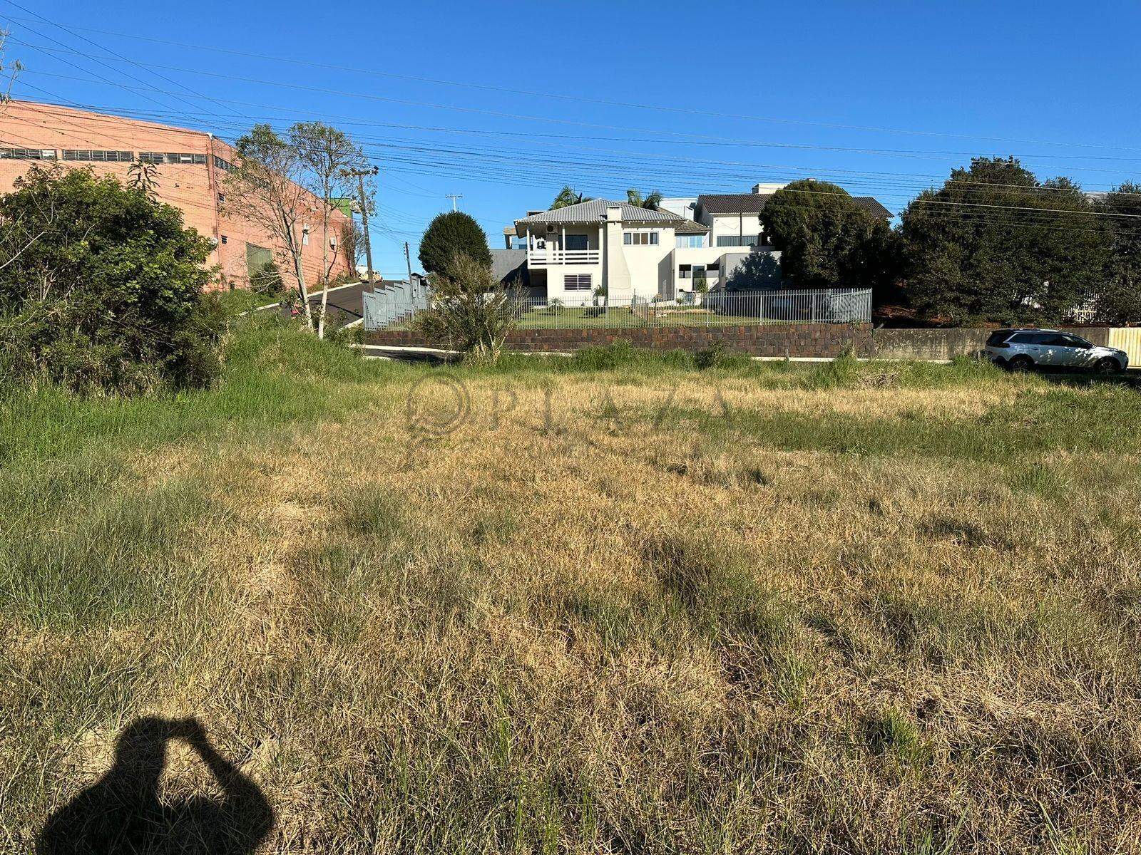Terreno à venda com 3.300m² no Trevo em Chapecó - Foto 1