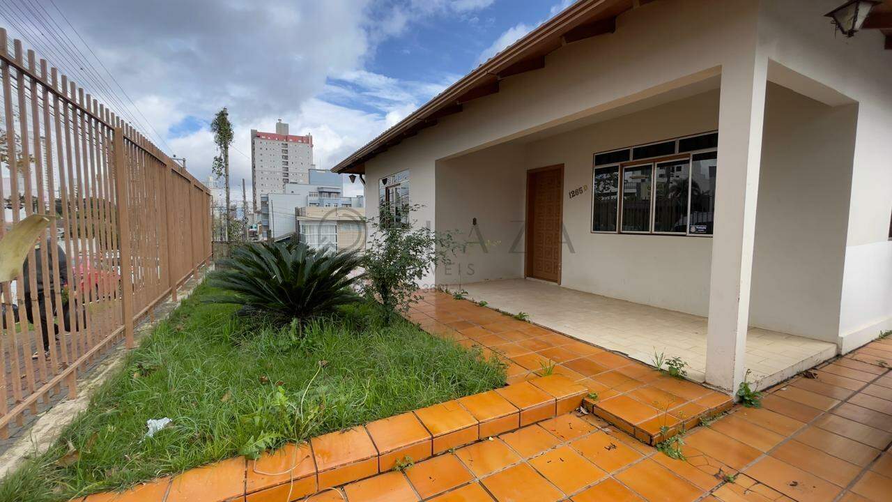 Casa para alugar com 4 quartos, 208m² no Maria Goretti em Chapecó – Foto 2