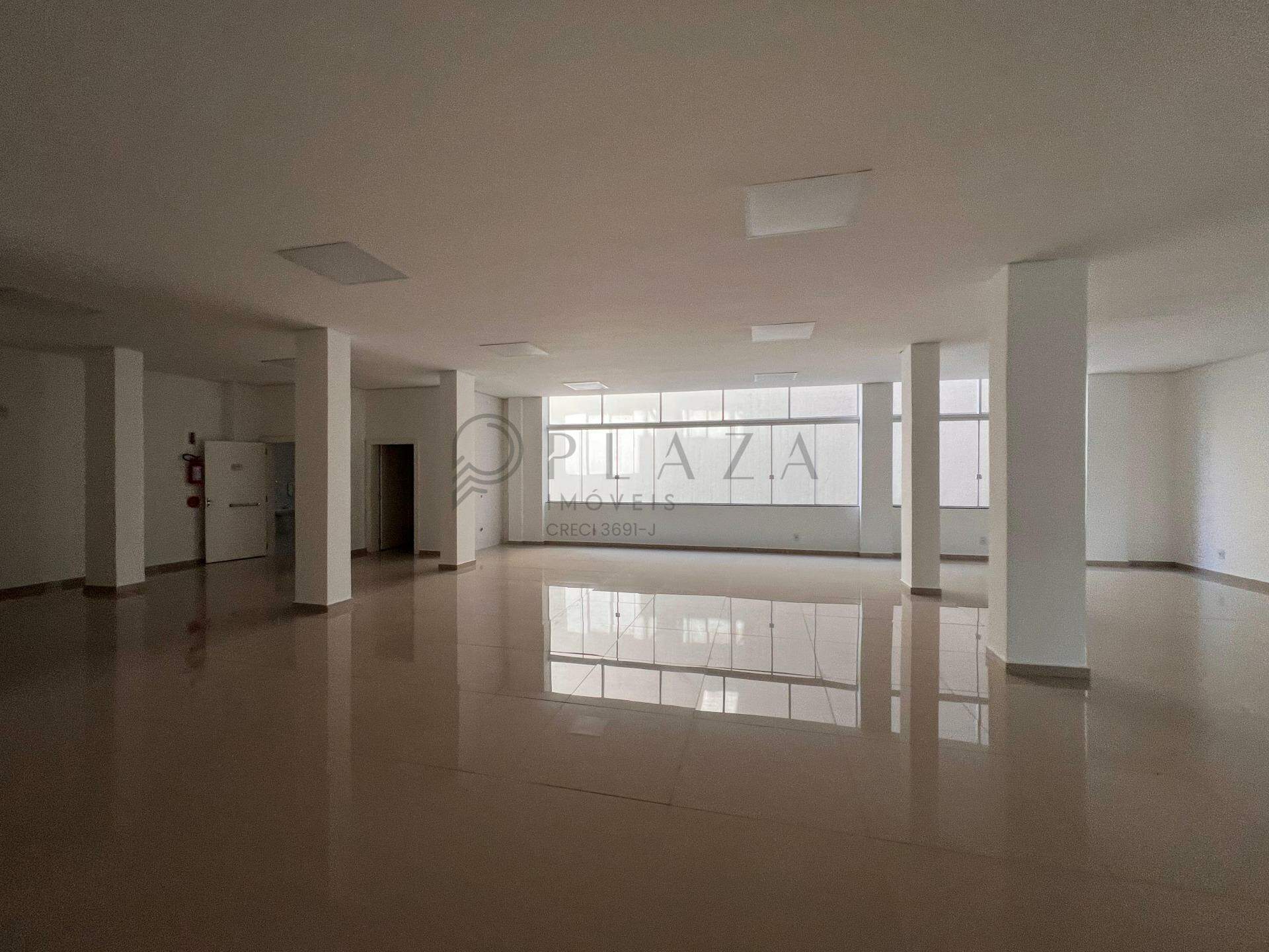 Sala Comercial para alugar com 303m² no Centro em Chapecó – Foto 4