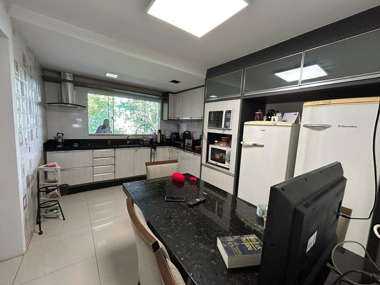 Casa à venda com 3 quartos, 135m² no São Cristóvão em Chapecó - Foto 3