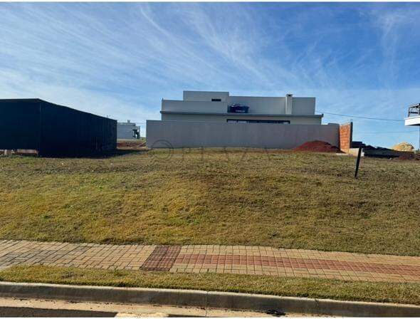 Terreno em condomínio à venda com 400m² no Seminário em Chapecó - Foto 1