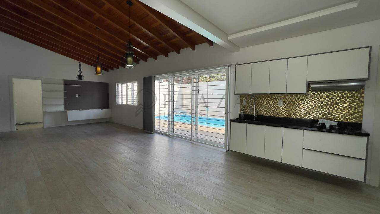 Casa à venda com 3 quartos, 200m² no Esplanada em Chapecó - Foto 2