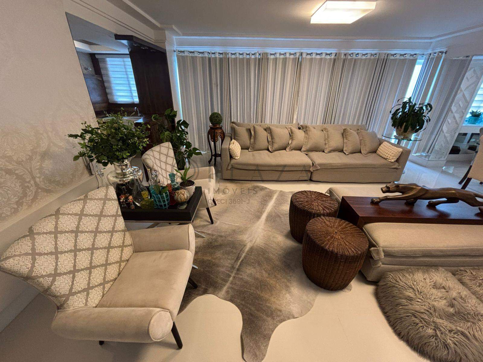 Apartamento à venda com 3 quartos, 160m² no Centro em Chapecó - Foto 1