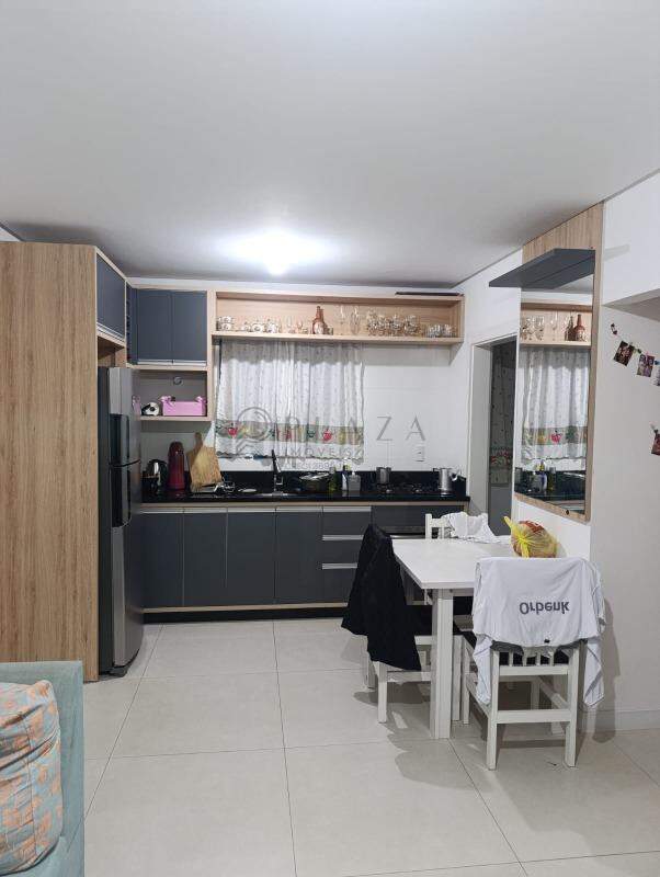 Apartamento à venda com 2 quartos, 69m² no Santa Maria em Chapecó - Foto 3