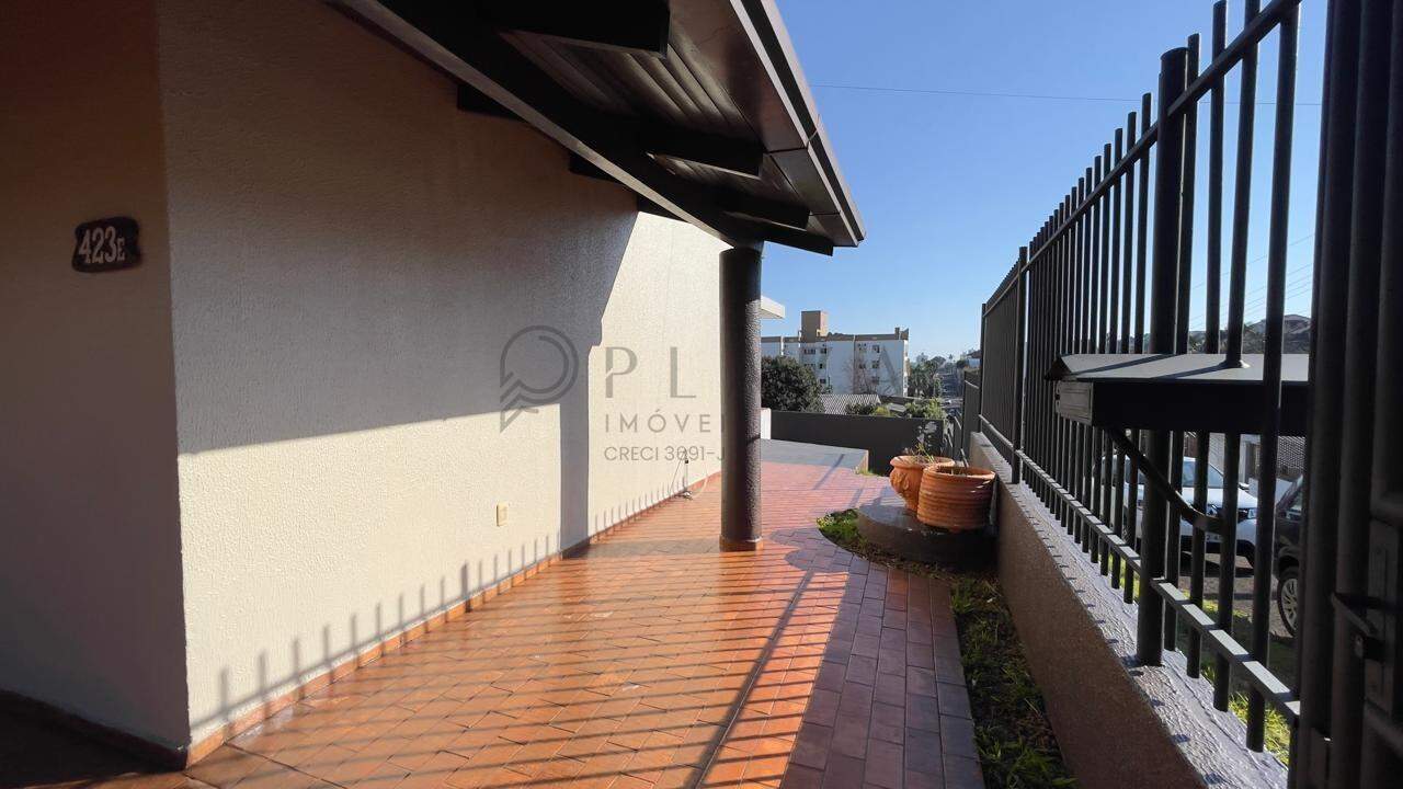 Casa para alugar com 3 quartos, 320m² no Universitário em Chapecó – Foto 2