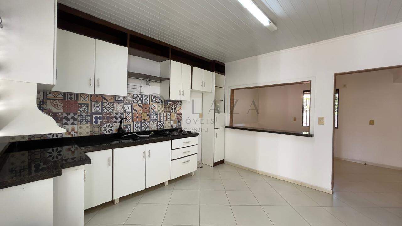 Casa para alugar com 3 quartos, 320m² no Universitário em Chapecó – Foto 6