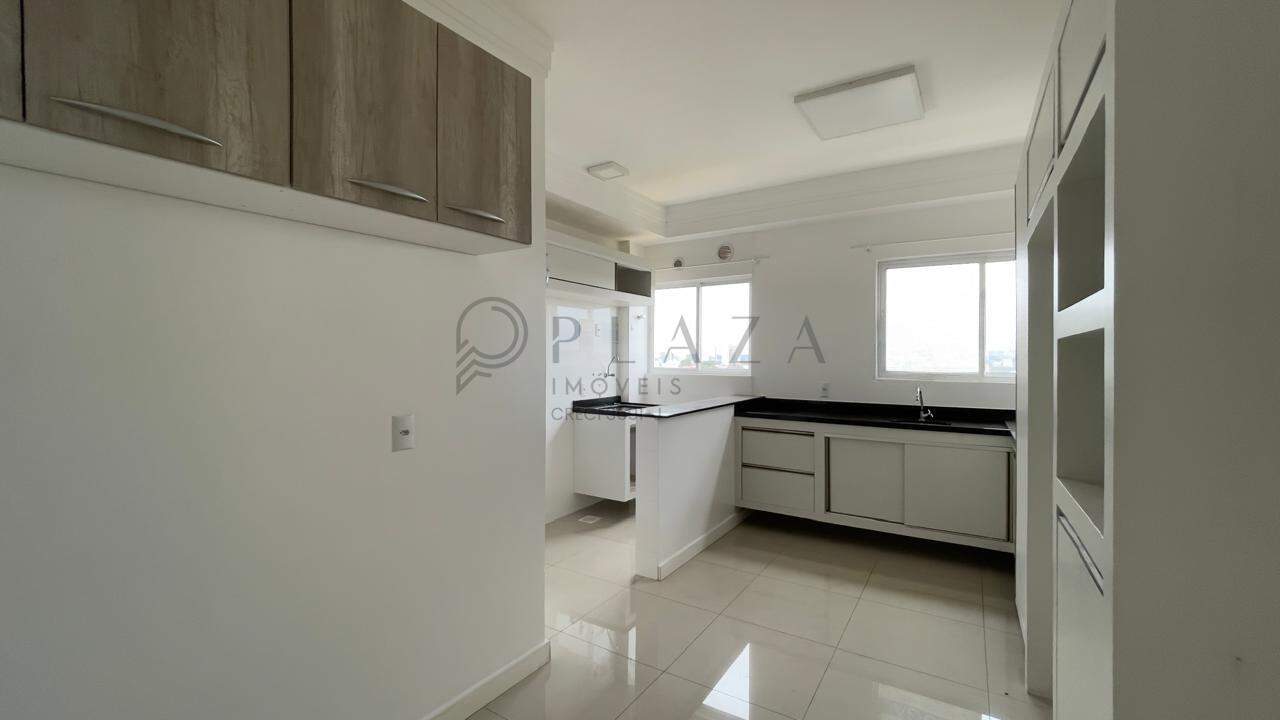 Apartamento para alugar com 2 quartos, 80m² no Santa Maria em Chapecó – Foto 1