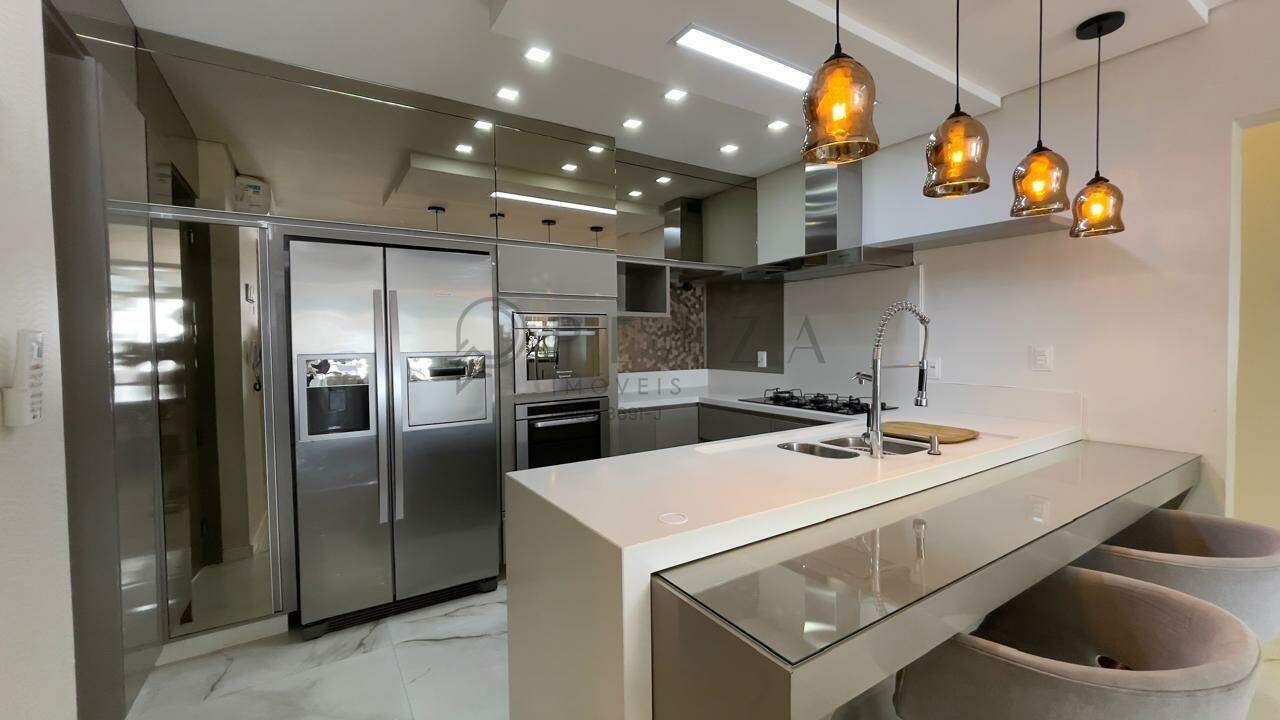 Apartamento para alugar com 3 quartos, 140m² no Centro em Chapecó – Foto 2