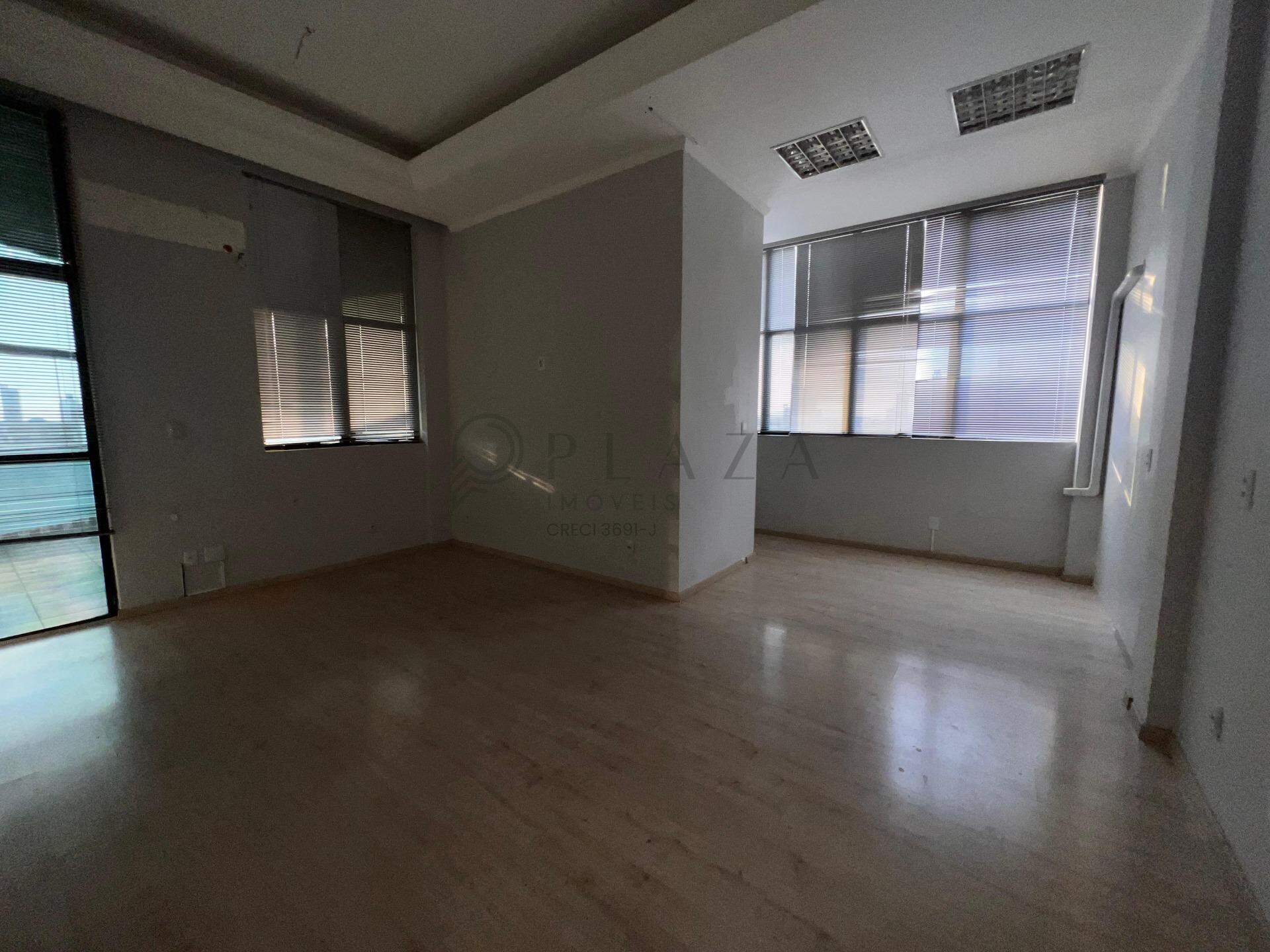 Sala Comercial para alugar com 328m² no Centro em Chapecó – Foto 1