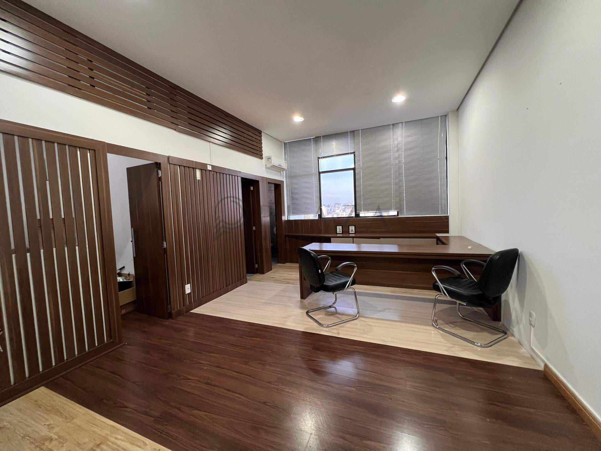 Sala Comercial para alugar com 328m² no Centro em Chapecó – Foto 1