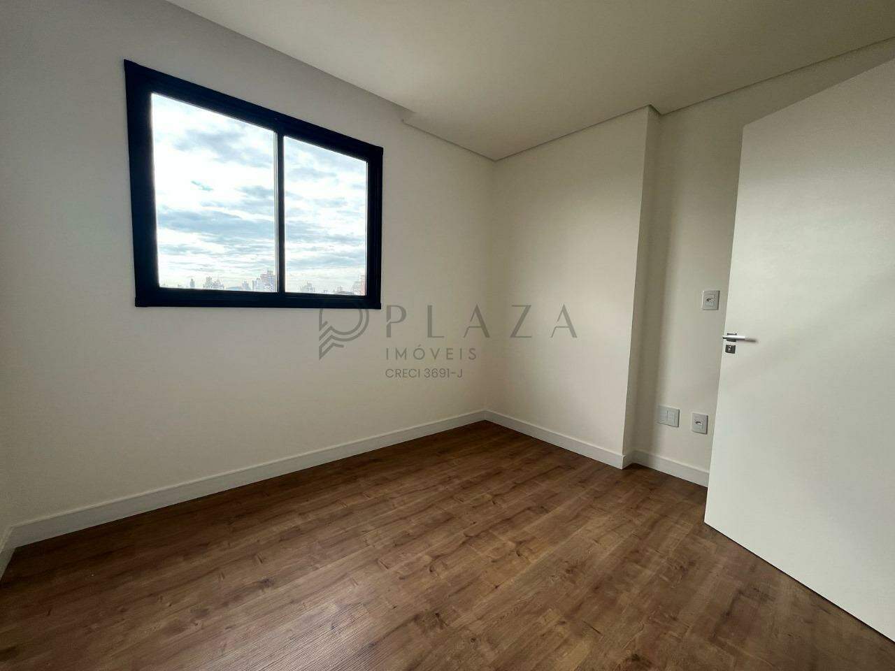 14240 – Foto 11