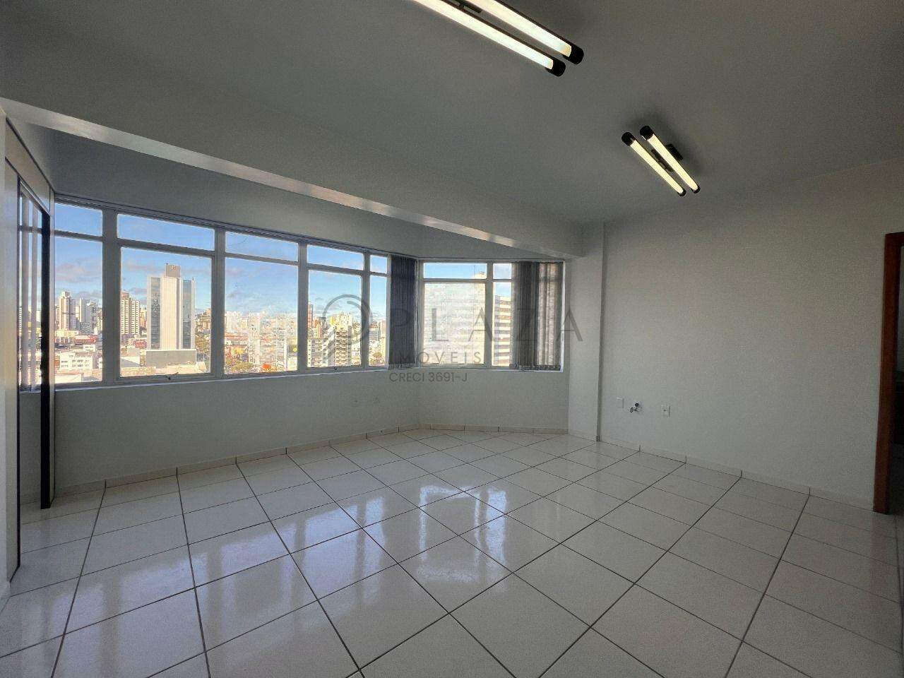 Sala Comercial para alugar com 64m² no Centro em Chapecó – Foto 1