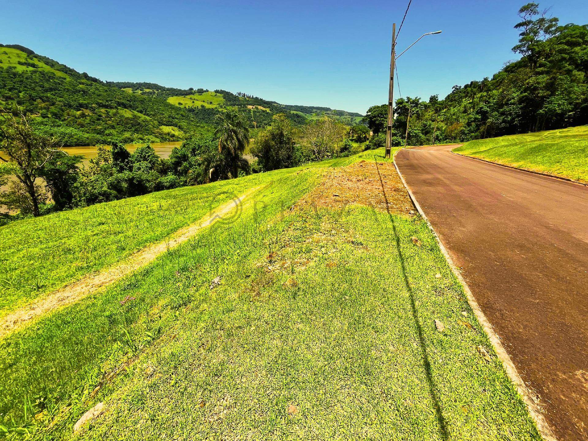 Terreno à venda com 1.066m² no Goio-Ên em Chapecó - Foto 3