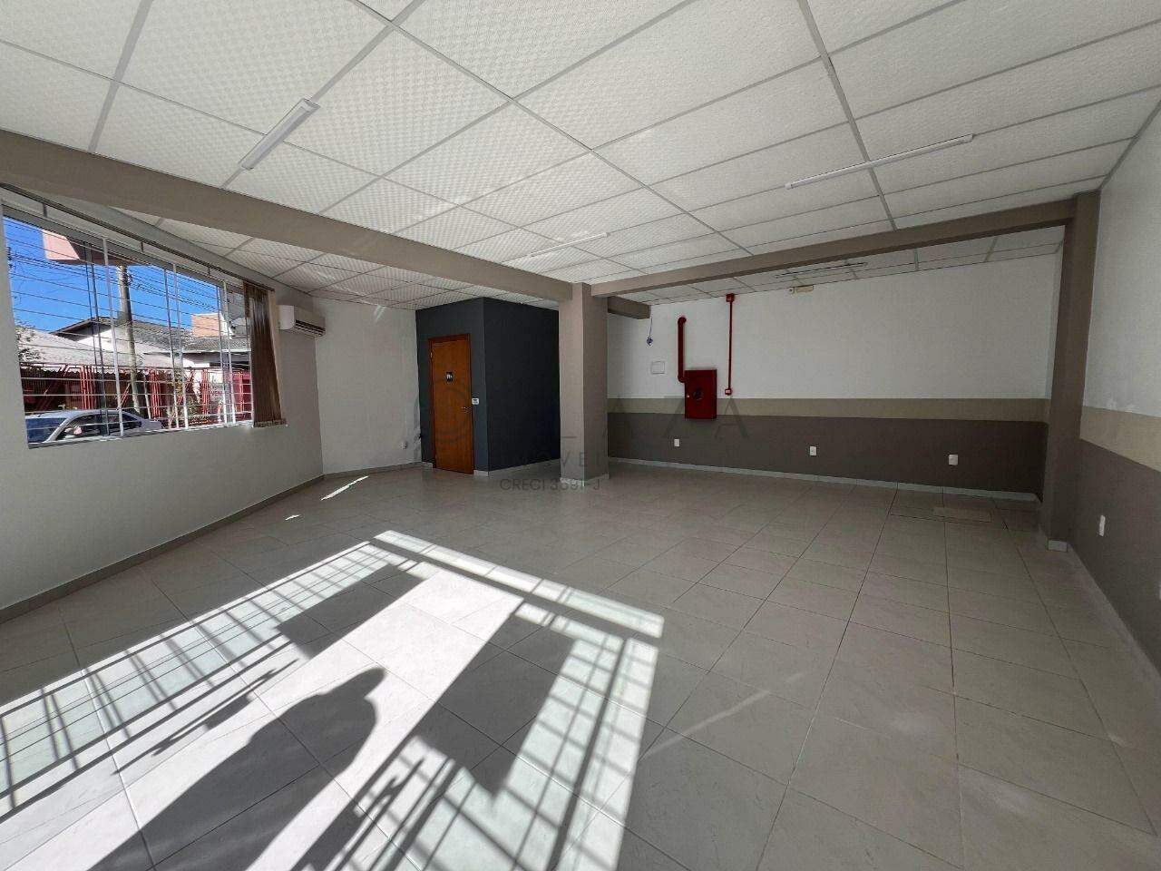 Sala Comercial para alugar com 52m² no Passo dos Fortes em Chapecó – Foto 2
