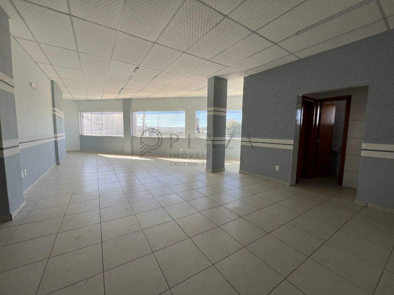 Sala Comercial para alugar com 98m² no Passo dos Fortes em Chapecó – Foto 2