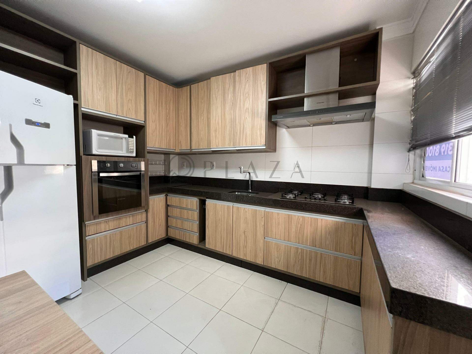 Apartamento para alugar com 3 quartos, 255m² no Centro em Chapecó – Foto 2