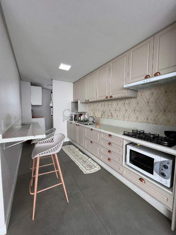 Apartamento para alugar com 3 quartos, 156m² no Santa Maria em Chapecó – Foto 2
