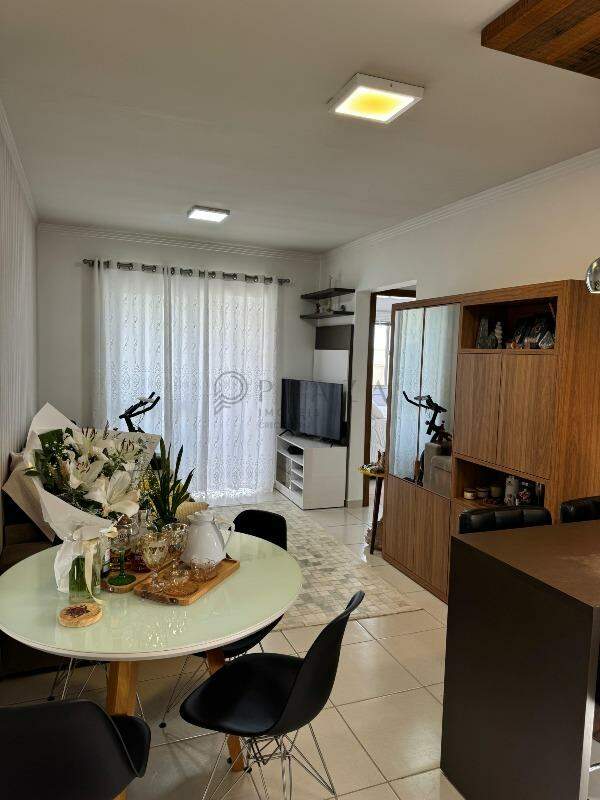 Apartamento para alugar com 2 quartos, 52m² no Pinheirinho em Chapecó – Foto 1