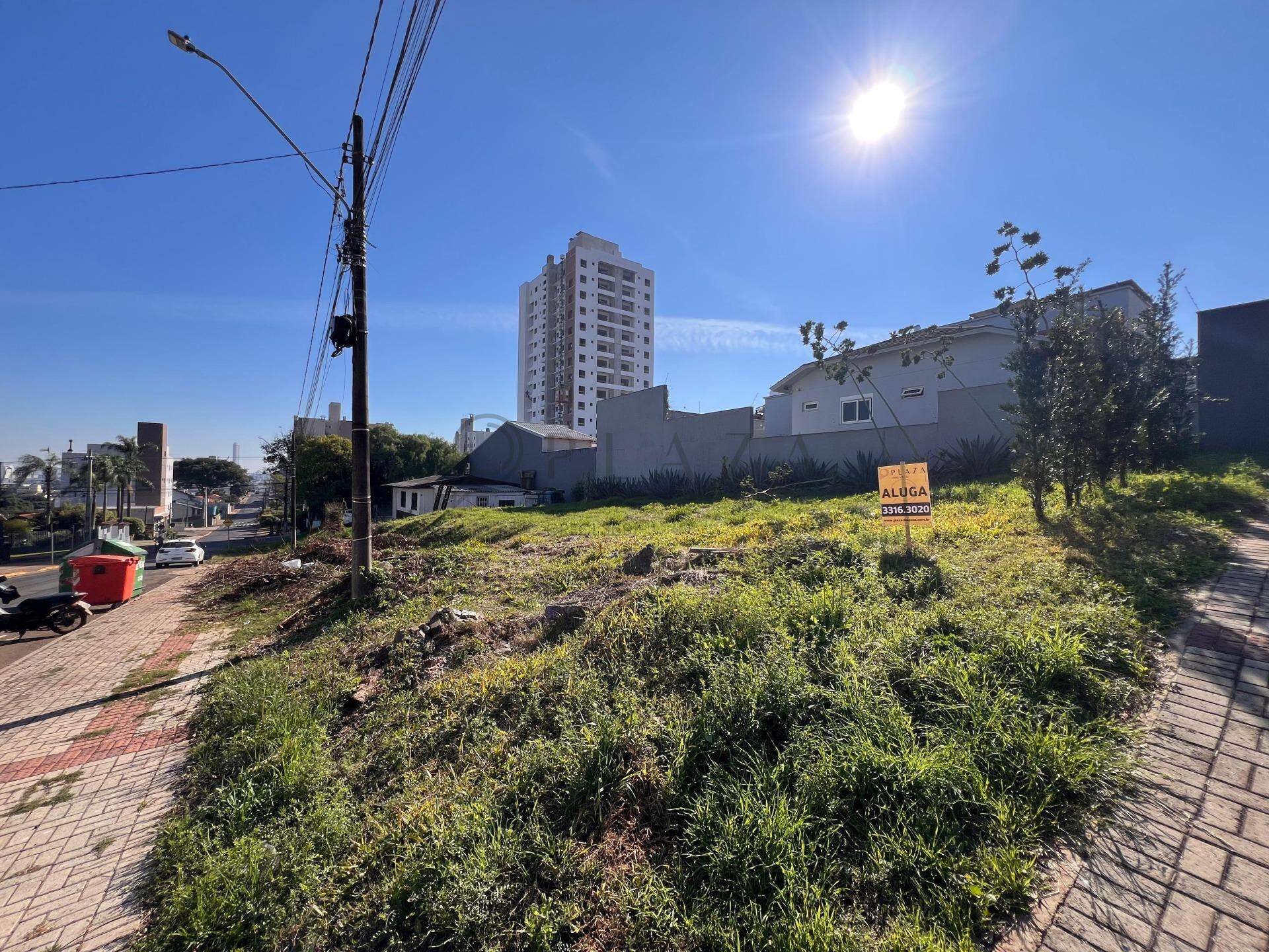 Terreno para alugar com 412m² no Jardim Itália em Chapecó – Foto 2
