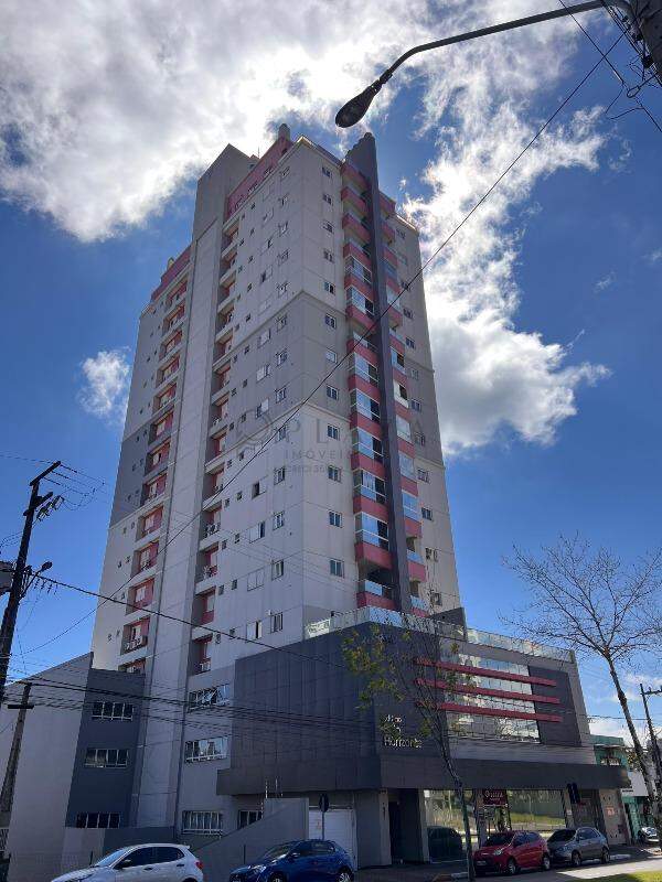 Apartamento para alugar com 3 quartos, 90m² no Maria Goretti em Chapecó – Foto 1