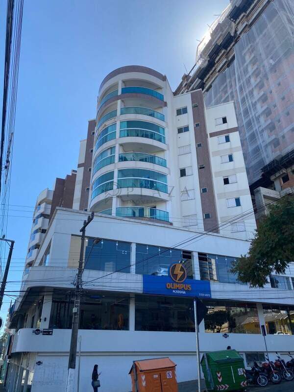 Apartamento à venda com 3 quartos, 126m² no Centro em Chapecó - Foto 1