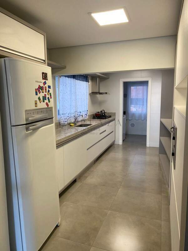 Apartamento à venda com 3 quartos, 126m² no Centro em Chapecó - Foto 3