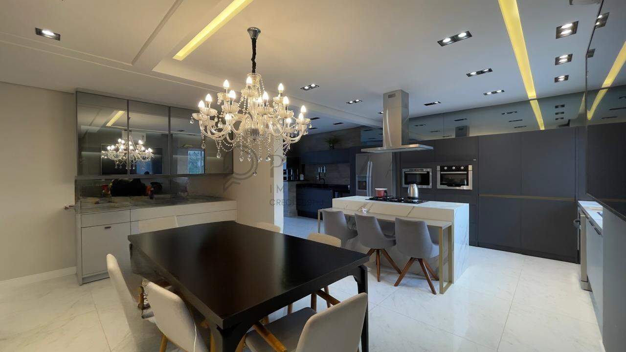 Apartamento para alugar com 3 quartos, 194m² no Santa Maria em Chapecó – Foto 1