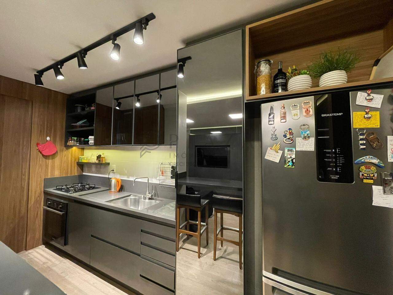 Apartamento para alugar com 2 quartos, 89m² no Jardim Itália em Chapecó – Foto 2