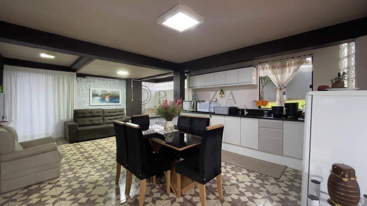 Casa para alugar com 4 quartos, 320m² no Engenho Braun em Chapecó – Foto 3
