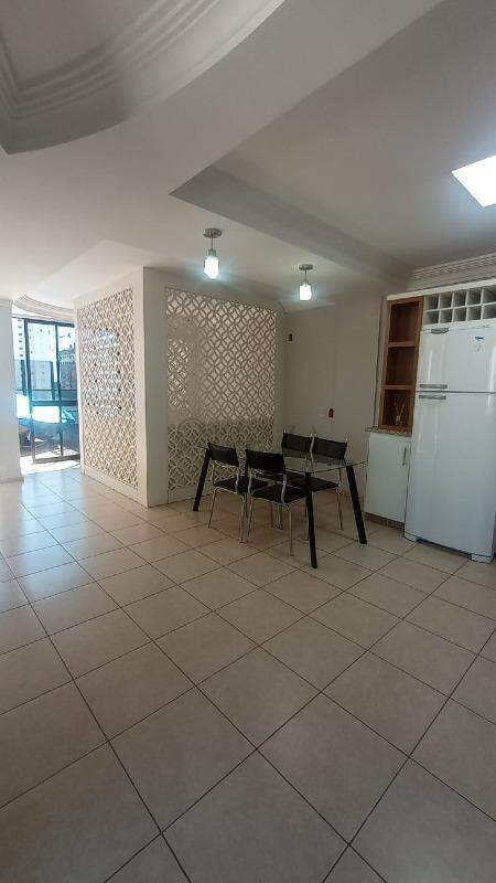 Apartamento à venda com 3 quartos, 199m² no Centro em Chapecó - Foto 6