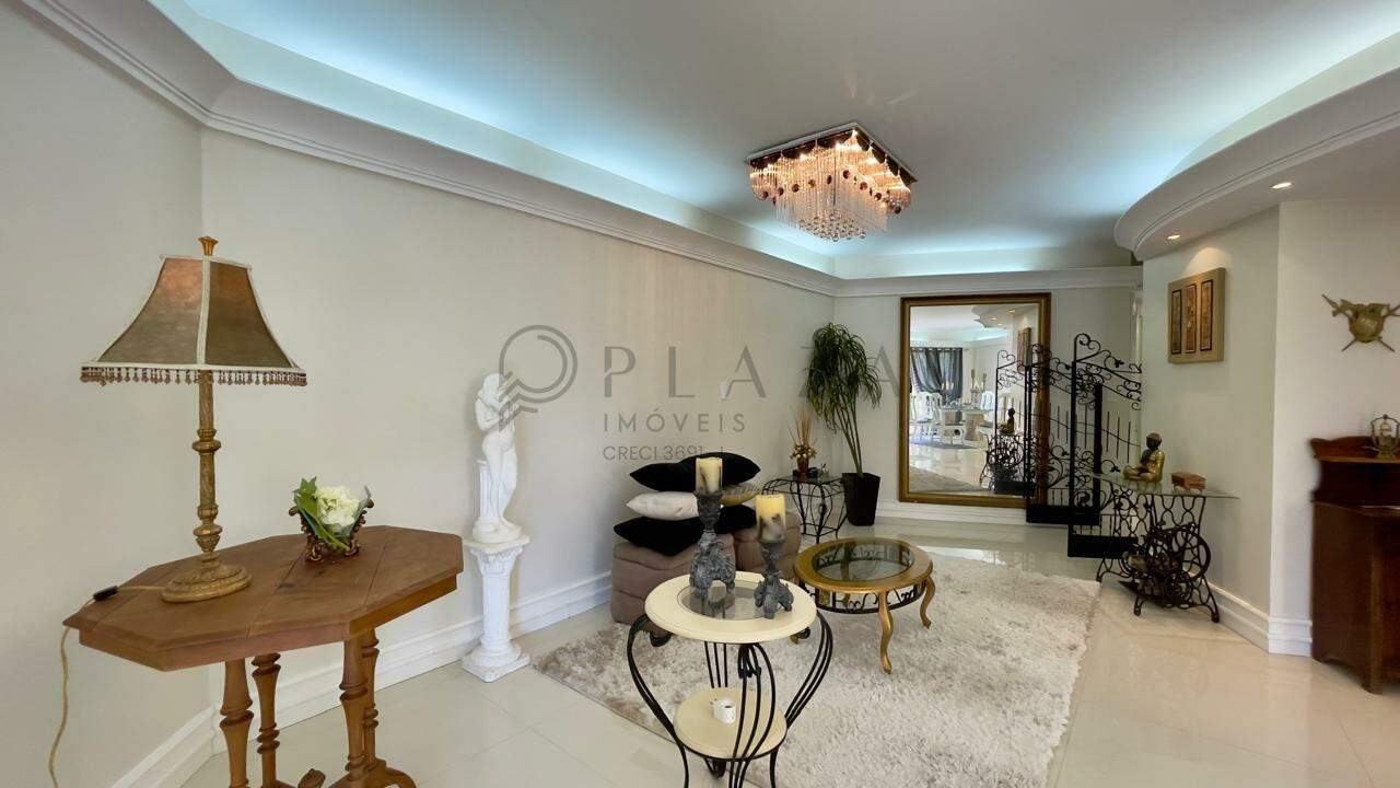 Apartamento para alugar com 3 quartos, 178m² no Centro em Chapecó – Foto 2