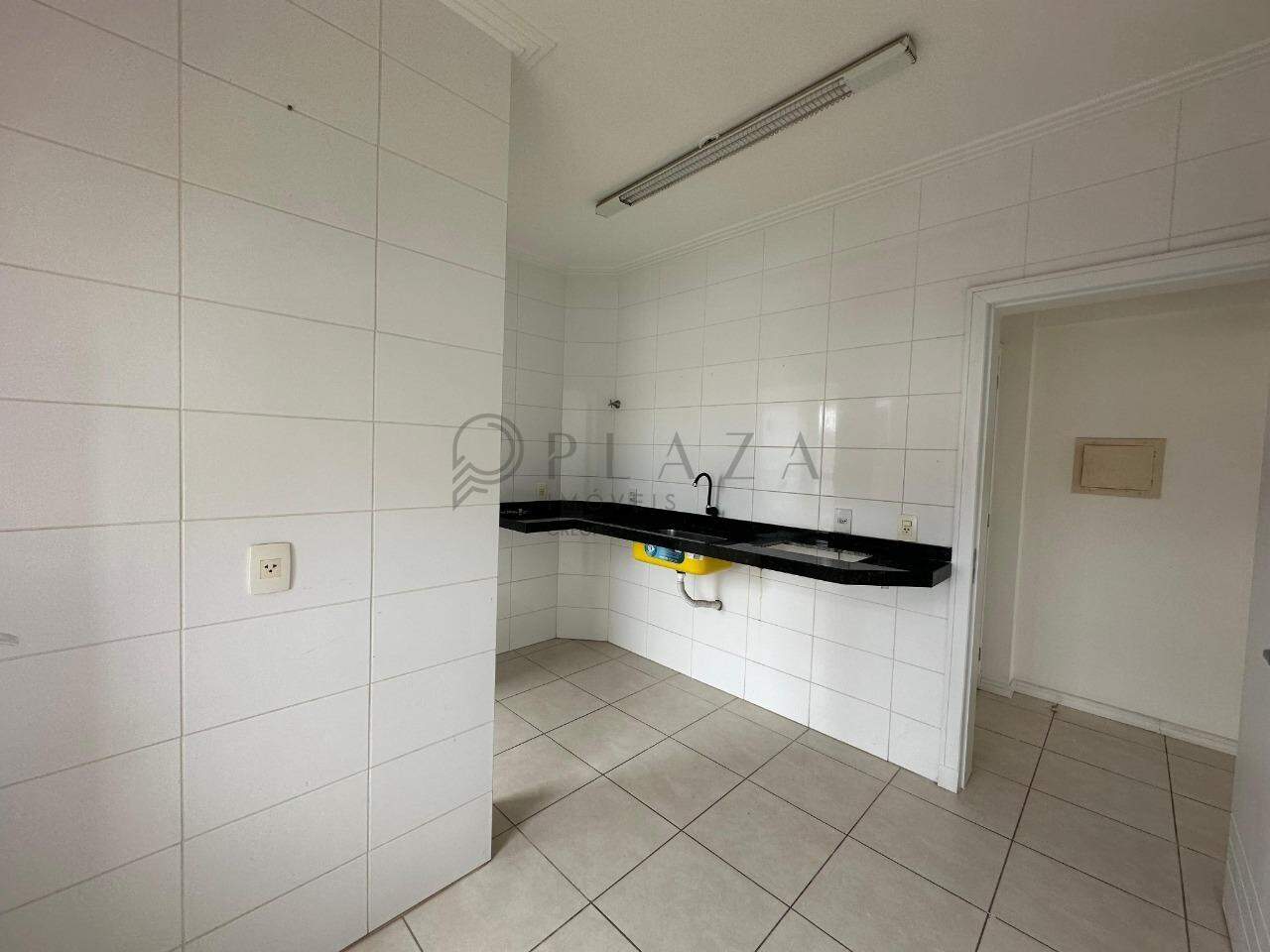 Apartamento para alugar com 2 quartos, 72m² no Maria Goretti em Chapecó – Foto 3