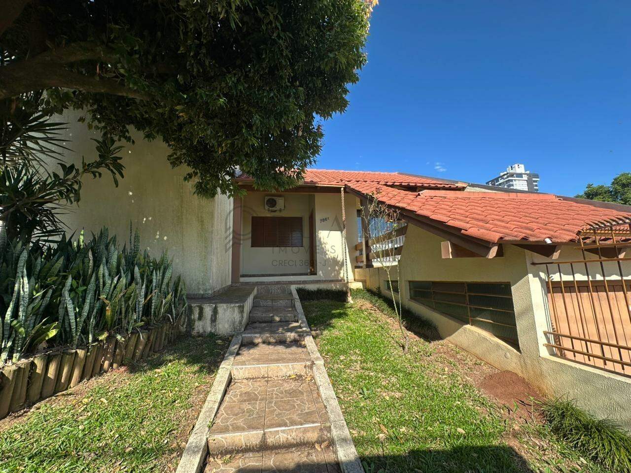 Casa para alugar com 3 quartos, 211m² no Maria Goretti em Chapecó – Foto 2