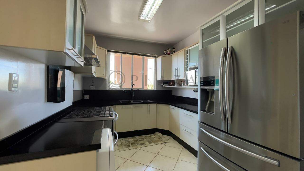 Casa para alugar com 3 quartos, 256m² no Jardim Itália em Chapecó – Foto 8