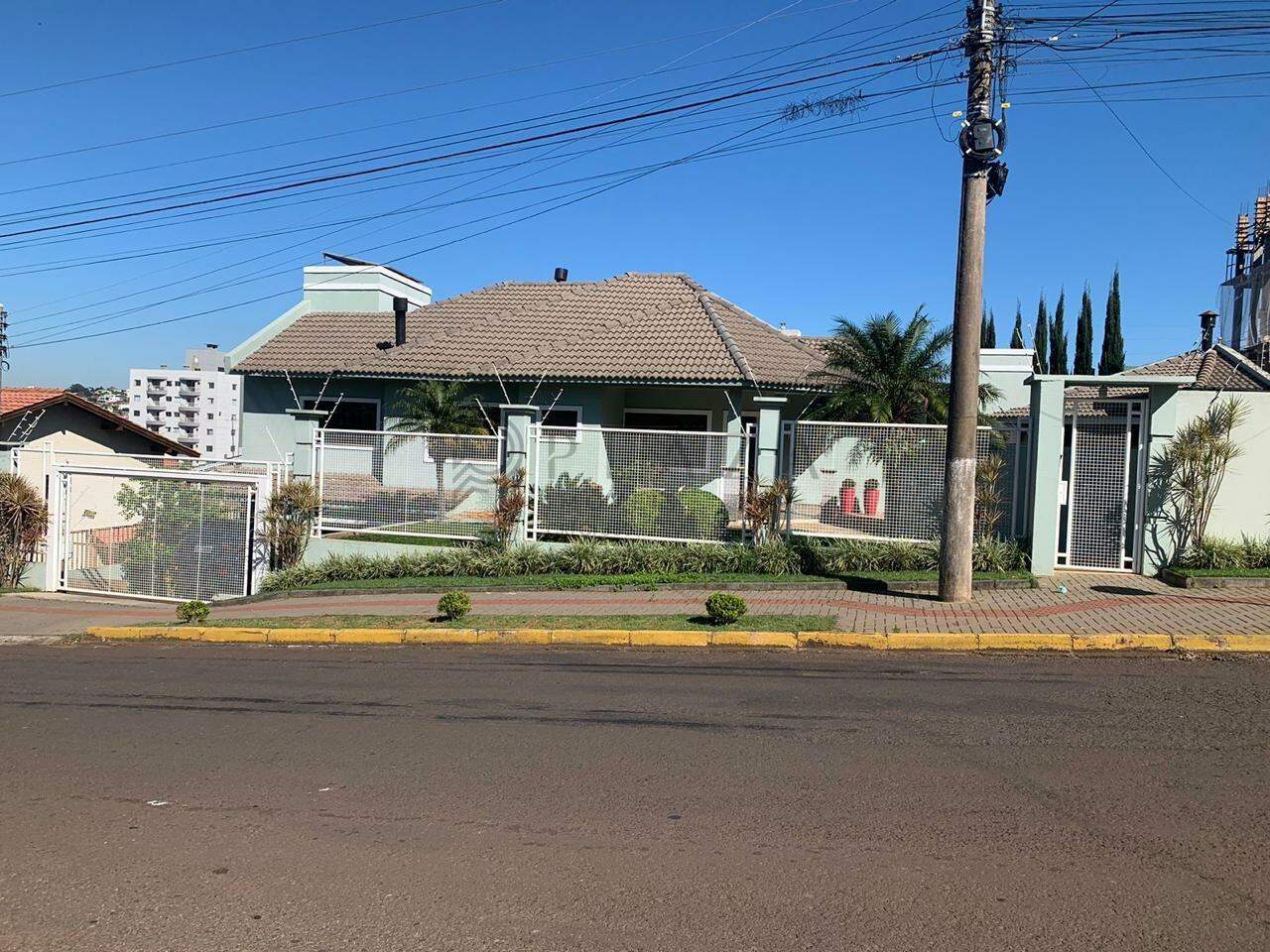 Casa à venda com 216m² no Centro em Chapecó – Foto 2