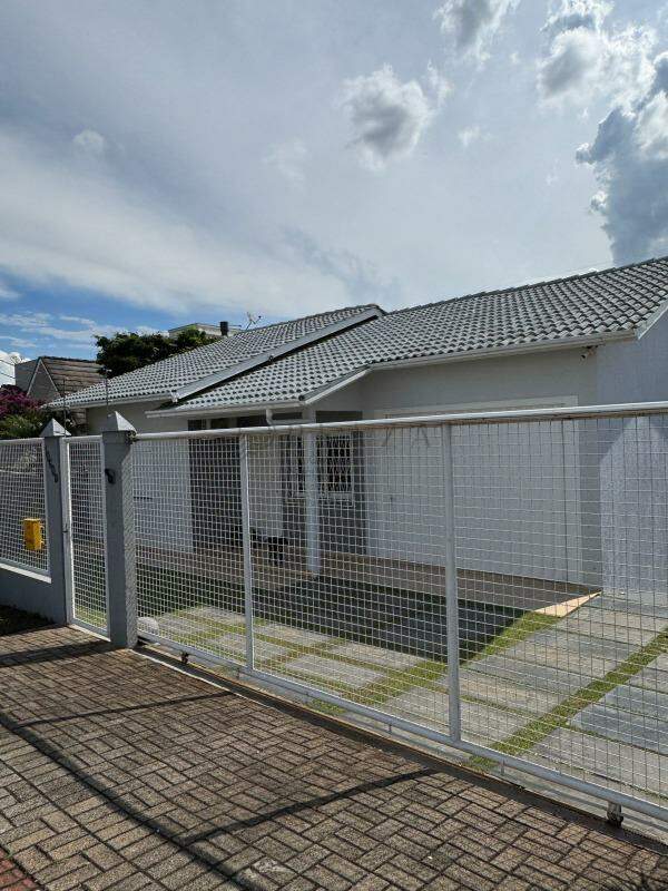 Casa à venda com 3 quartos, 166m² no Santa Maria em Chapecó - Foto 3