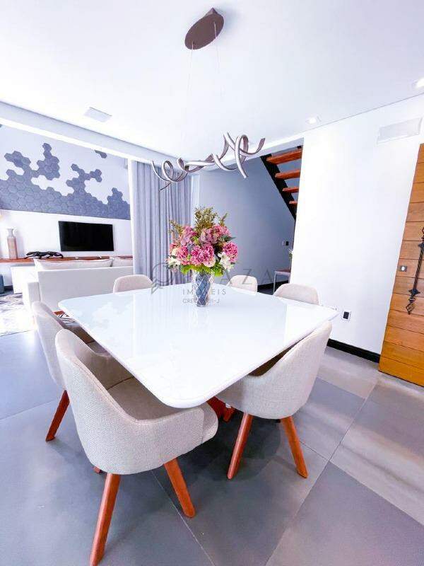 Casa para alugar com 3 quartos, 377m² no Universitário em Chapecó – Foto 2