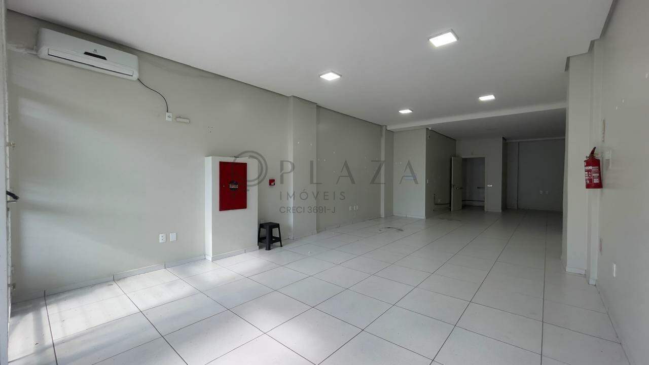 Sala Comercial para alugar com 95m² no Passo dos Fortes em Chapecó – Foto 1