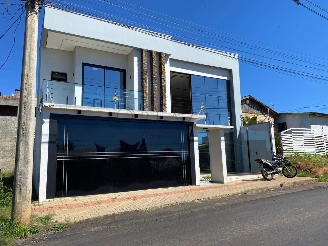 Casa à venda com 3 quartos, 505m² no Santo Antônio em Chapecó – Foto 1