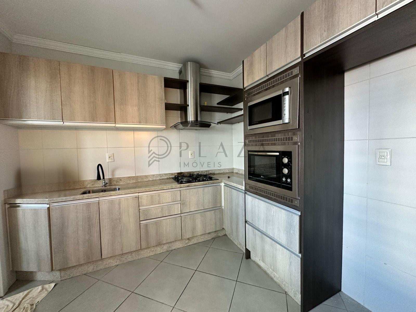 Apartamento para alugar com 2 quartos, 118m² no Jardim Itália em Chapecó – Foto 2