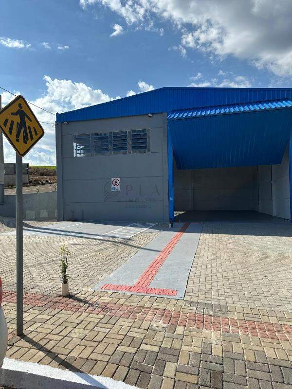 Barracão para alugar com 202m² no Loteamento Universitário em Guatambú – Foto 1