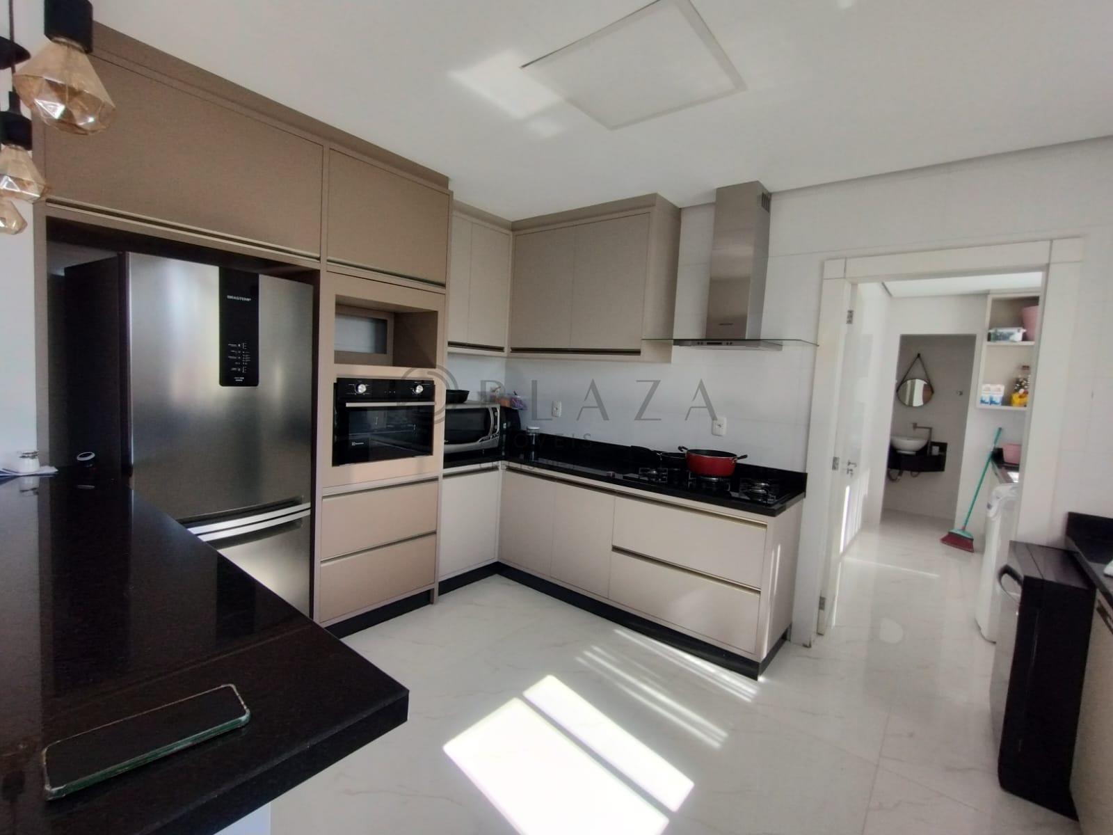 Apartamento para alugar com 3 quartos, 200m² no Santa Maria em Chapecó – Foto 6